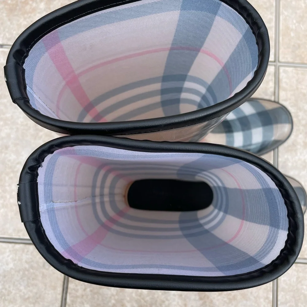 Burberry Nova Check Rubber Boots - Picture 13 of 16